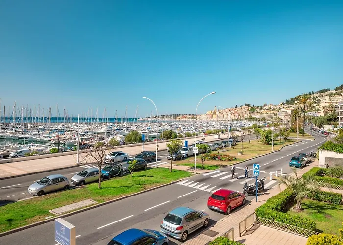 La Grande Palmeraie - Spacieux Avec Vue Mer, Terrasse, Port De Garavan Mentone